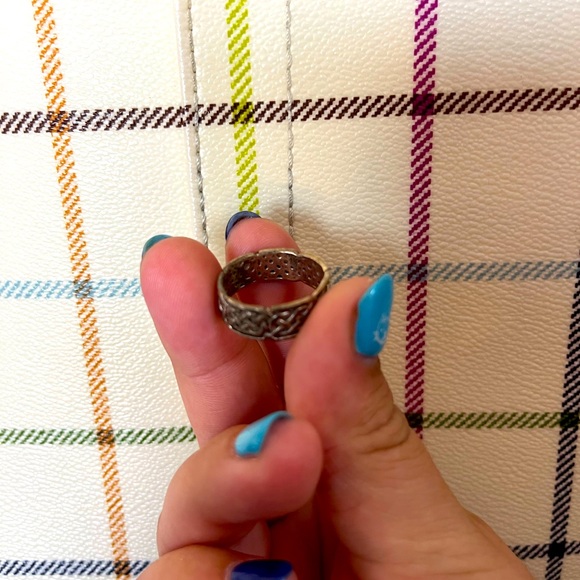 SILVER IRISH RINGS - Picture 4 of 8